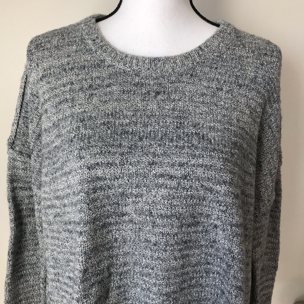 UO BDG Drop Shoulder Pullover Top - Picture 4 of 6